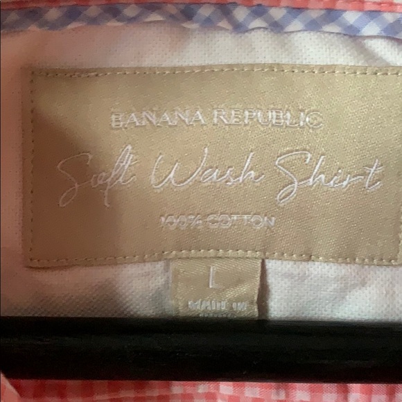 Banana Republic Soft Wash Cotton Button Down - Picture 6 of 6